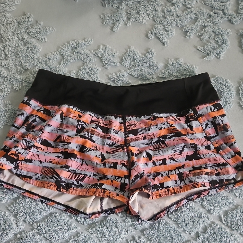 Lululemon Run Times Shorts II 4" Inversion Multi Black